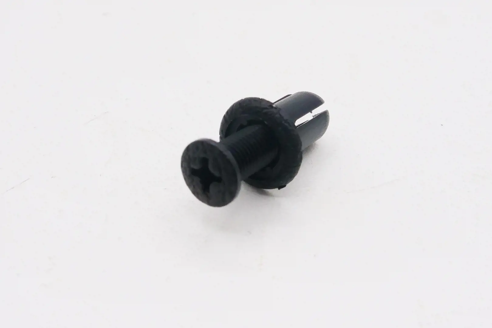 Image 1 for #3G710-87420 RIVET