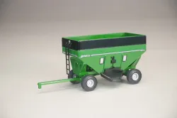 SpecCast #UBC 034 1:64 Brent 657Q Gravity Wagon - Green