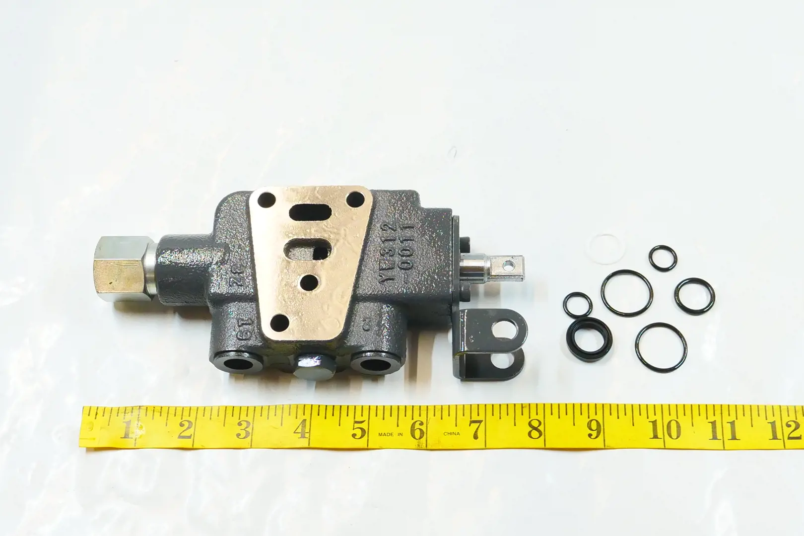 Image 3 for #L8308 DOUBLE ACTING VALVE /E30