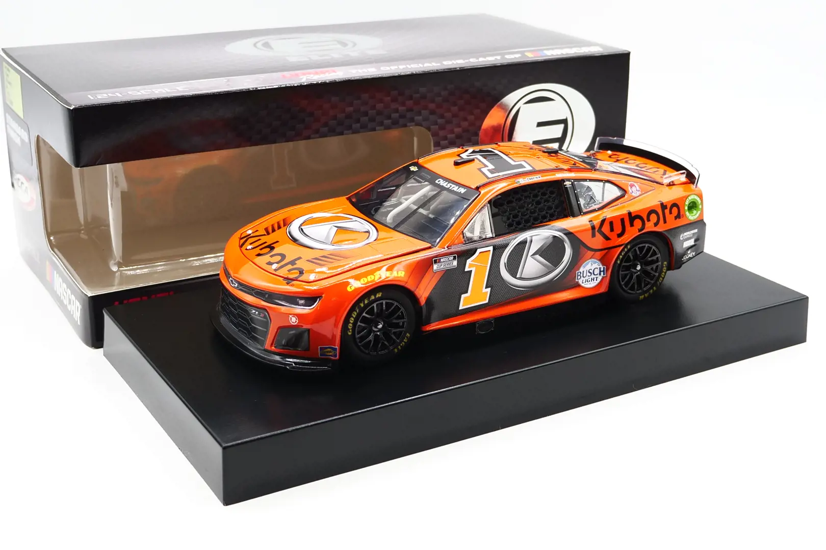 Image 1 for #CX12422KUBRZ 1:24 Ross Chastain 2024 Kubota RCCA Elite Diecast