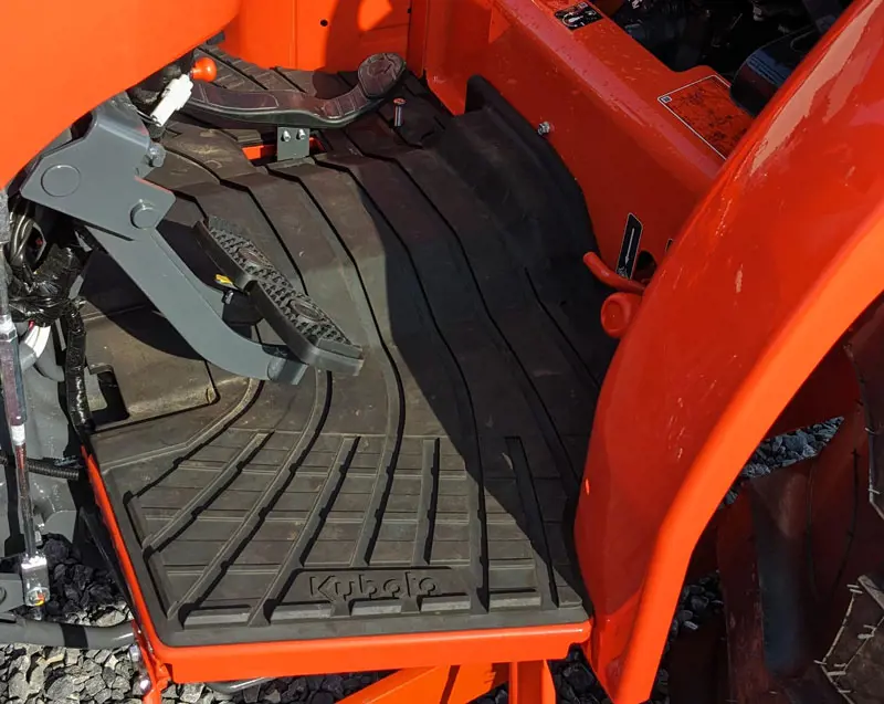 Looking for a rubber mat for my tractor