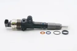 Kubota INJECTOR,KIT   ** Part #1J770-53075