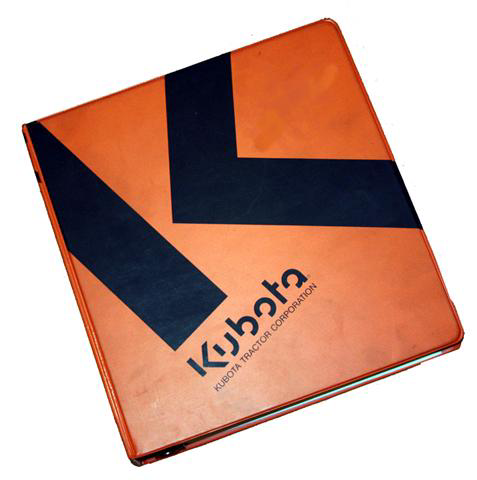 Kubota #76611-62112 F2000 Operators Manual