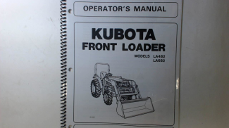 Kubota #7J243-69113 LA482, LA682 Owners Manual