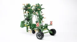 Bruder Toys #02224 1:16 Krone  KWT 8.82 Rotary Hay Tedder w/ Running Gear