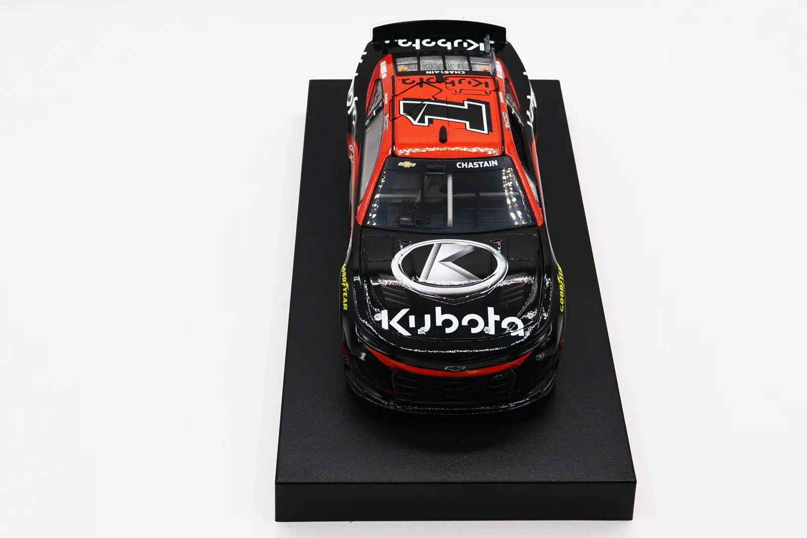 Image 4 for #CX12323KUBRZ 1:24 Ross Chastain 2023 Kubota ARC NASCAR Diecast