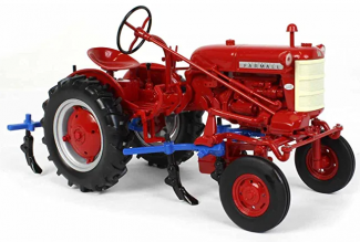 SpecCast #ZJD1905 1:16 International Harvester Farmall Cub w/ Cultivators