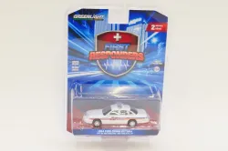 Greenlight Collectibles #67060-C 1:64 1994 Ford Crown Victoria - NYC EMS