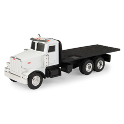 Case IH #ZFN46709 1:64 Peterbilt Flatbed Truck
