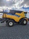 Used New Holland CR8.90